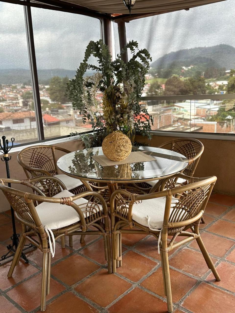 Casa De Las Escaleras Pátzcuaro المظهر الخارجي الصورة